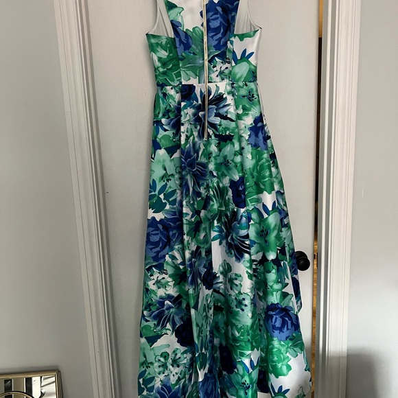 Calvin Klein formal gown size 2 - Picture 4 of 5